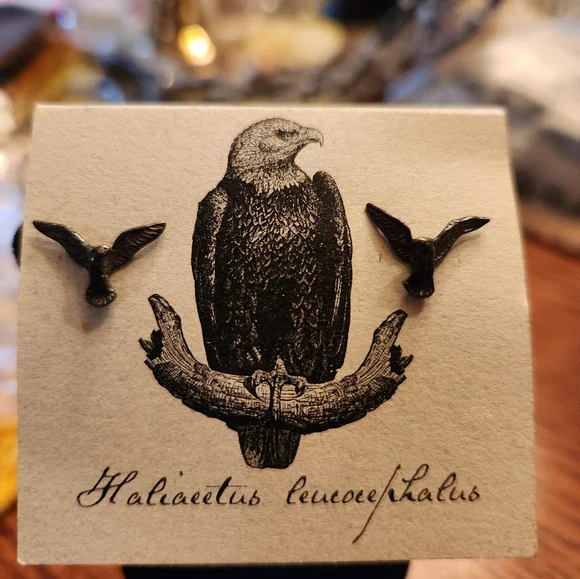 Flying eable post eartings - Picture 1 of 2